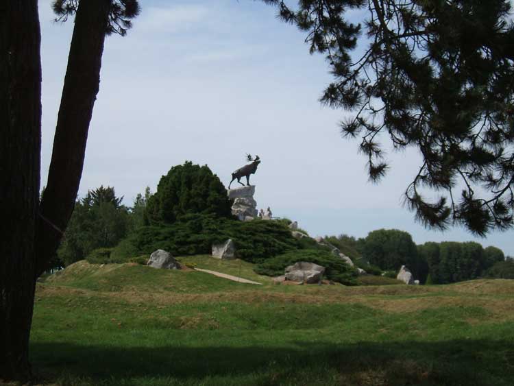 Monument at Beaumont Hamel - Monument  Beaumont Hamel