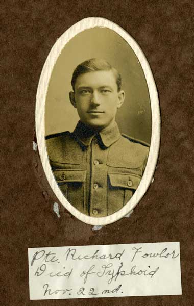 Private Richard Fowlow - Soldat Richard Fowlow